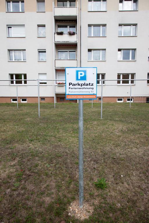 Komfort Ferienwohnungen Zwenkauer See Ruang foto