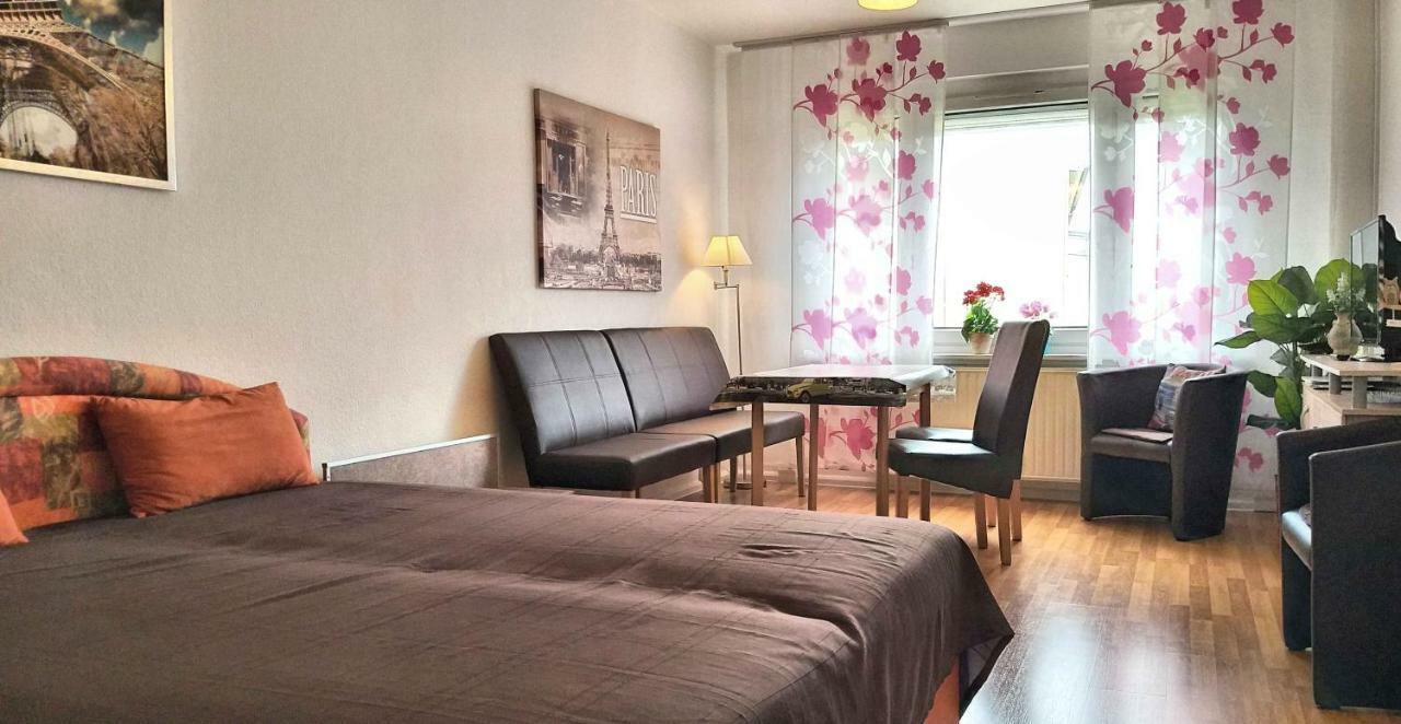 Komfort Ferienwohnungen Zwenkauer See Bagian luar foto